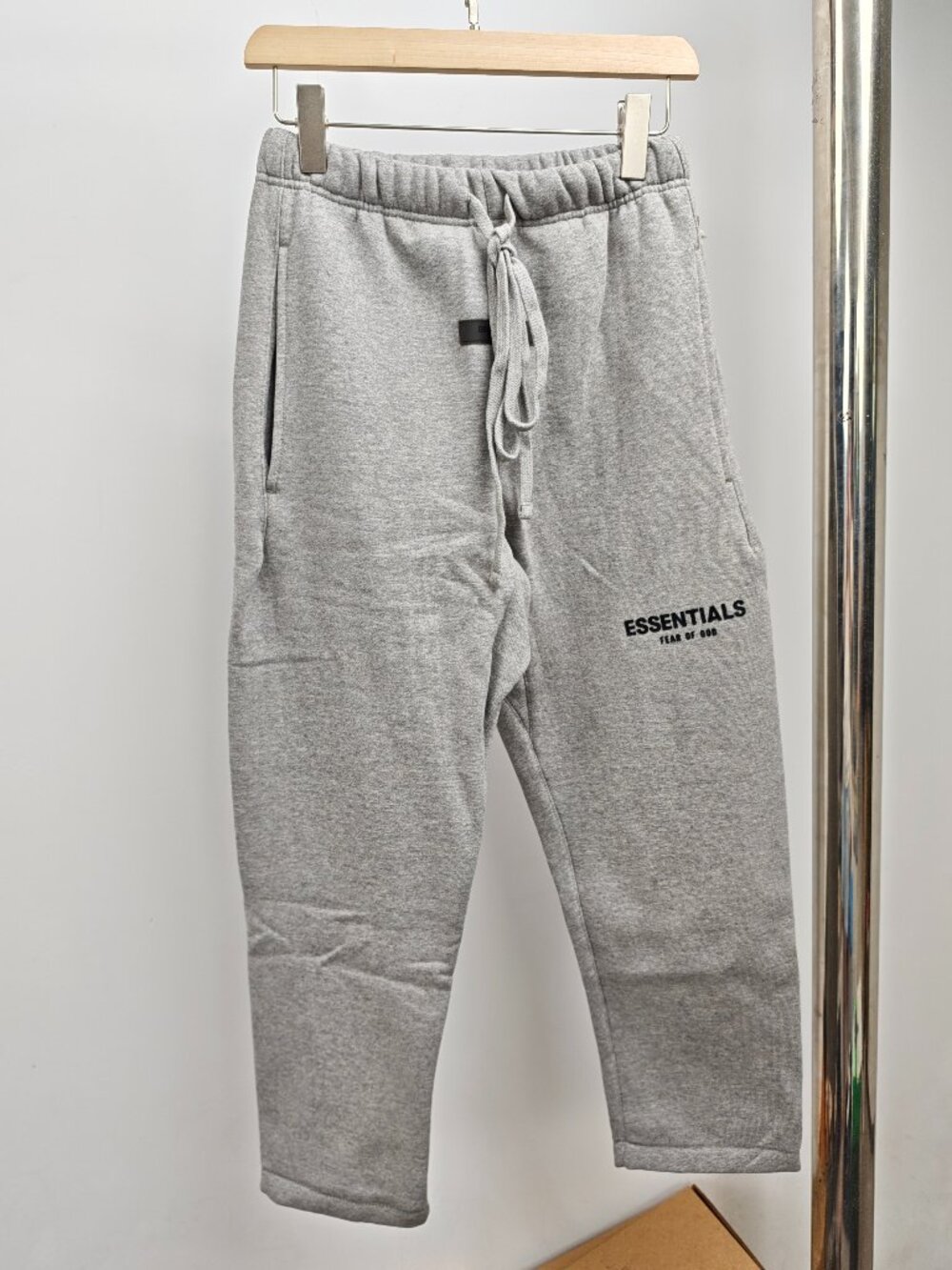 Grey Essentials Fear Of God Men’s Sweatpants XS